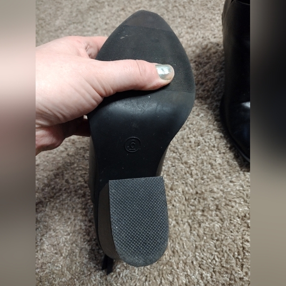 A New Day Beatrix Cut Heeled Booties - Picture 9 of 12